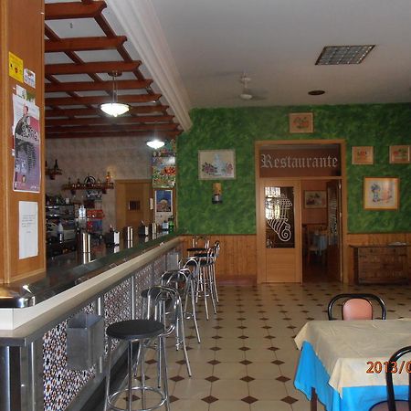 Hostal Restaurante Las Rejas Арчидона Екстериор снимка