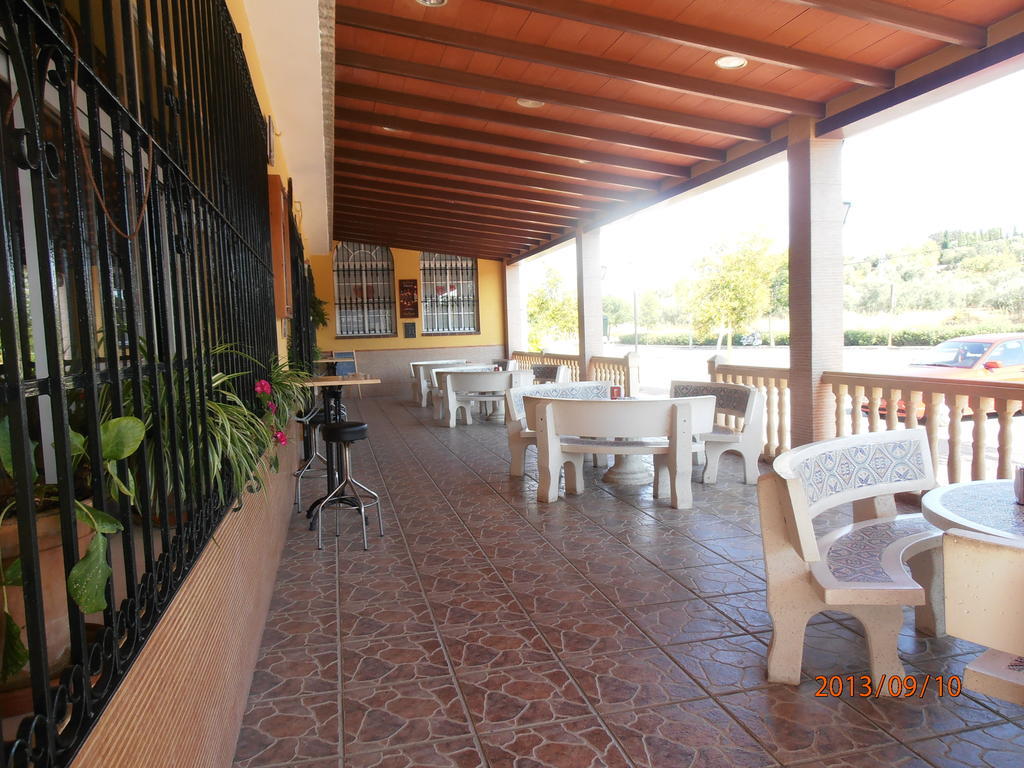 Hostal Restaurante Las Rejas Арчидона Екстериор снимка